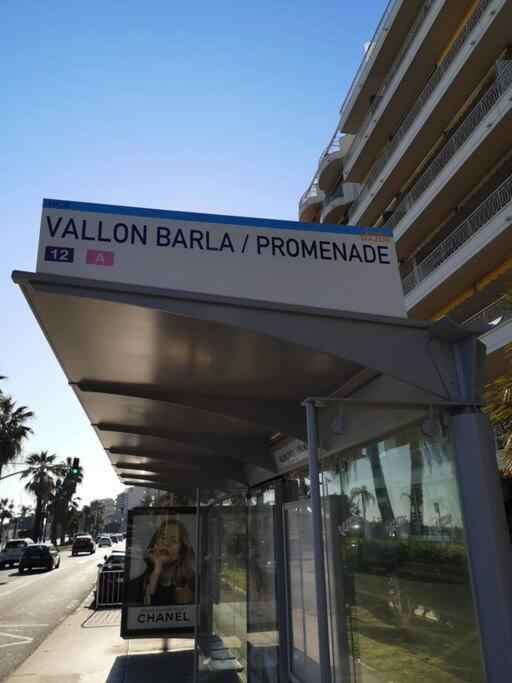 Beach Front, Superbe Appartement Pour 4 Personnes Niza Exterior foto